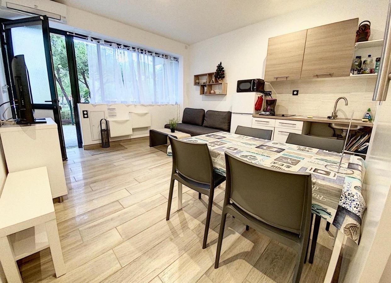 F2 "Le Parc" Clim, Wifi, Pmr Apartamento Balaruc-les-Bains Exterior foto