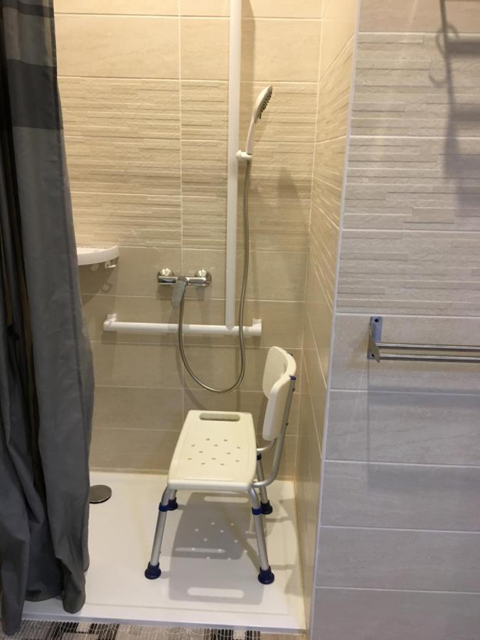 F2 "Le Parc" Clim, Wifi, Pmr Apartamento Balaruc-les-Bains Exterior foto